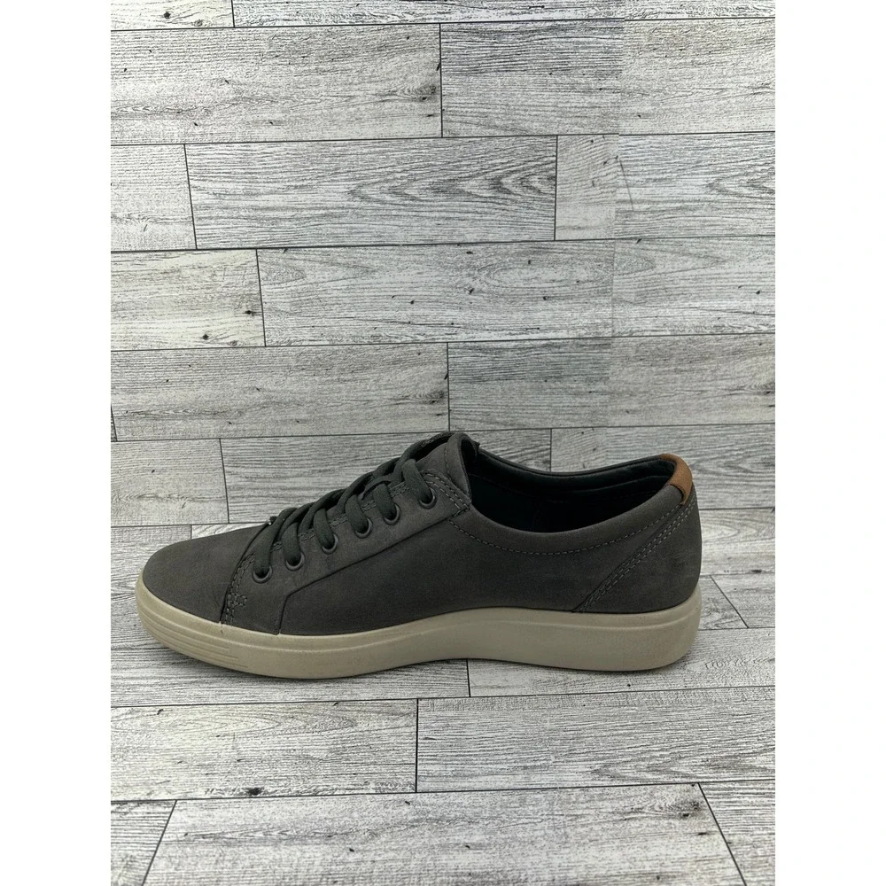 Ecco Soft 7 Sneakers Gray Leather Lace Up Casual‎ Walking Shoes